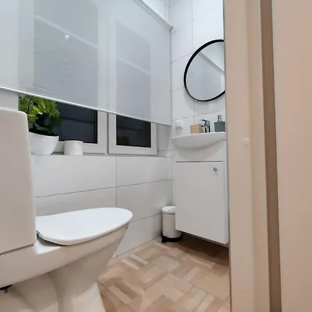 Apartment Stylish 2-room Close To Center